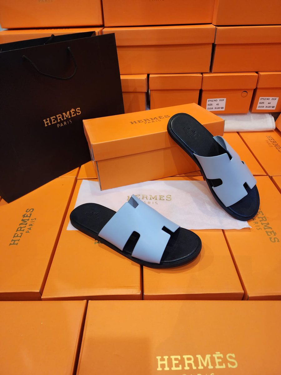 ًمتجركم tweet media