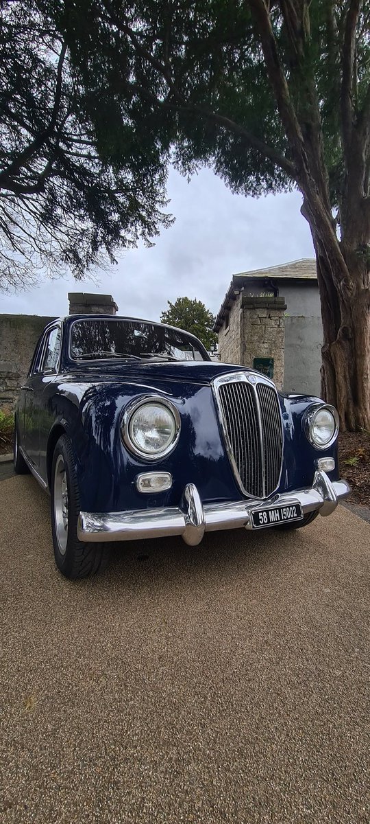 1958 Lancia Appia filmed, unbelievably advanced car #Lancia #Appia #weirdcartwitter #cartwitter