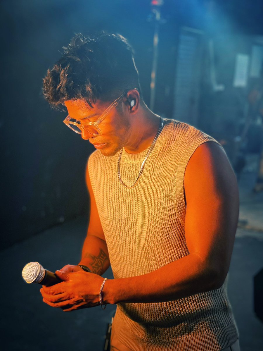My work, my livelihood, my live.
🧨💪🏽✌🏾 
DISPUESTO Y AGRADECIDO SIEMPRE.🙏🏾

Sígueme en:
@spotify @youtube <a href="/facebookapp/">Facebook App</a> <a href="/instagram/">Instagram</a> 

#wladipaz #bachata #bachatalovers #GrupoExtra #RepublicaDominicana #España #Italia #Francia #Alemania #Suiza #bachataistakingover #bachatapopiwa