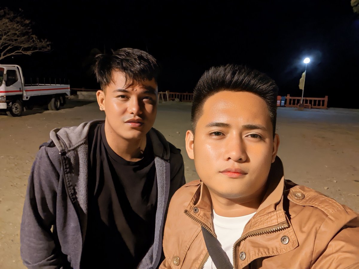 RickkyPH's tweet photo. I hope our meeting last night wasn't our last. @eyan_ayan https://t.co/E9ioulecEM