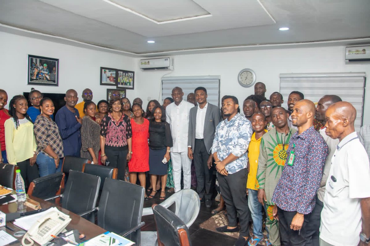 FermaImo's tweet photo. ...12/12...
Between Us, there are no good byes..For the chunk of my life spent here, the bonding, the together can't just be erased easily.

Thank you! Thank you!! &amp; Thank you!!!

Your Out-going FRME.
Engr Chukwuemeka Maduagwu FNSE.KSC. https://t.co/N1zfMFGhCM