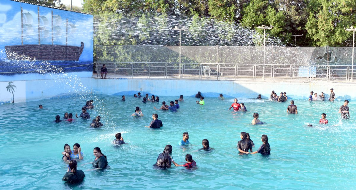 jalvihar's tweet photo. Experience the ultimate fun and relaxation with your loved ones at our wave pool. Come and dive into the cool blue waters for a refreshing break from the summer heat! #jalavihar #Jalvihar #waterpark #hyderabad #thingstodo #funplaces #waterslides #swimming #raindance #wavepool https://t.co/EfT3WGwMsQ