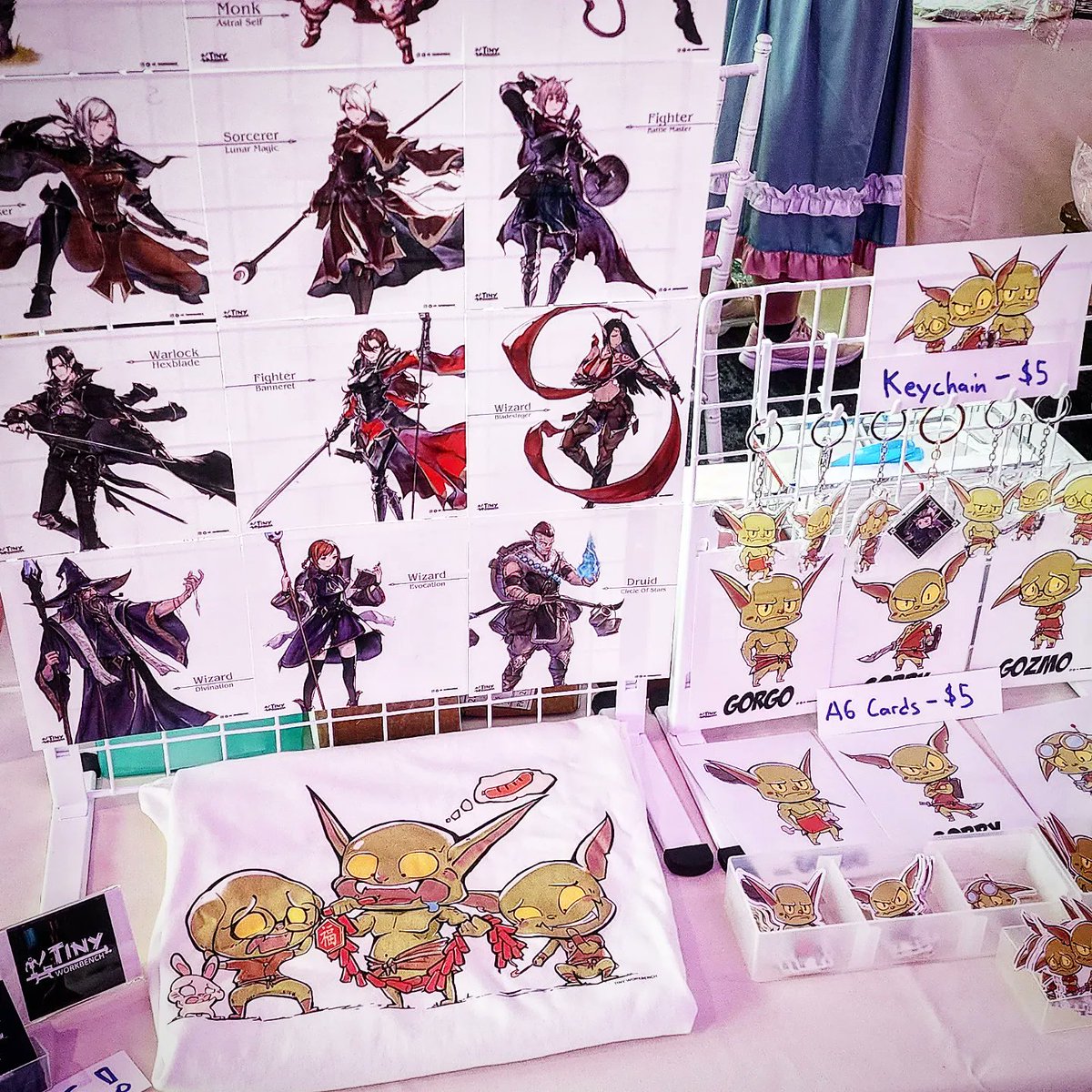 _TinyWorkbench_'s tweet photo. Thank you for an unforgettable experience at #CosFest2023! Had an incredible time sharing our booth with passionate fans! 

#CosFest #AnimeFans #Illustrations #ArtPrints #FinalFantasyInspired #DnDClasses #BoothExperience #FantasyArt #CreativeDesigns #CosFestBooth #CharacterDesign https://t.co/7wHo06i3kr