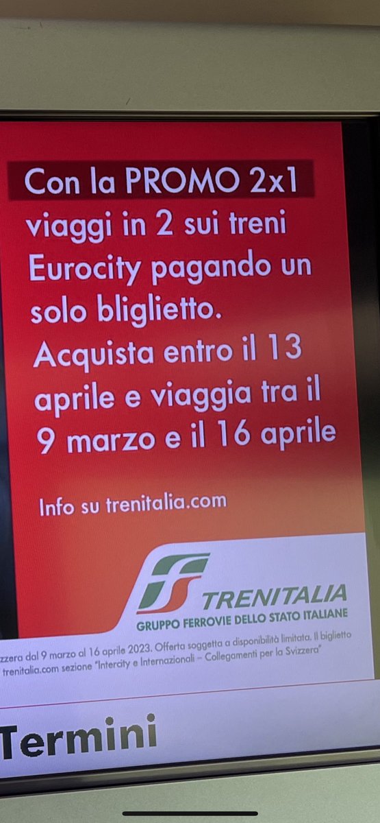 rasizza's tweet photo. @fsnews_it @fsnews_it che ne dite di correggere il messaggio che appare sugli schermi della sala riunioni del Freccia Rossa ? Biglietto 🎫 e non “Bliglietto “ forza e coraggio … avanti tutta https://t.co/QS9Wu9f31J