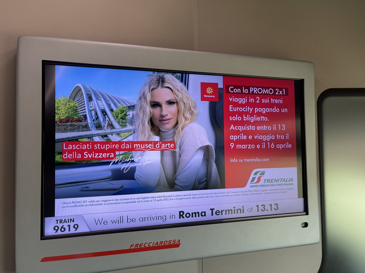 rasizza's tweet photo. @fsnews_it @fsnews_it che ne dite di correggere il messaggio che appare sugli schermi della sala riunioni del Freccia Rossa ? Biglietto 🎫 e non “Bliglietto “ forza e coraggio … avanti tutta https://t.co/QS9Wu9f31J