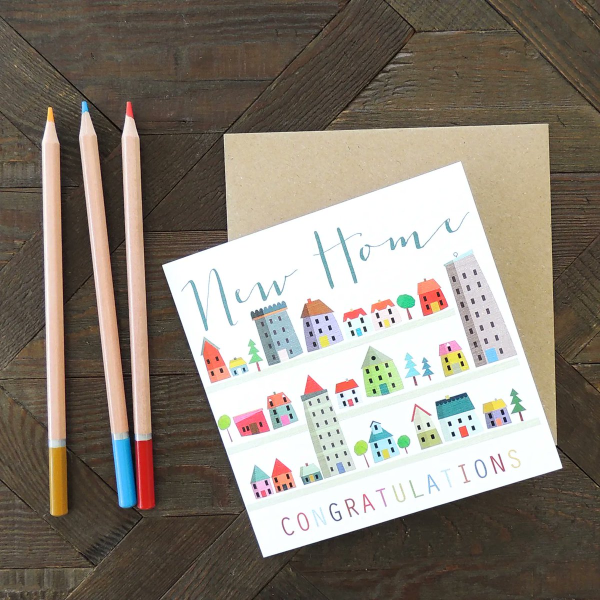 Celebrate an exciting new move with this sweet card. 🏡 💚 
#kalistileman #kalistileman #newhome #newhomecard #occasionscard #publisher #publishing #publish #love #artist #design #art #drawing #photography #artwork #style #greetingcard #greetingcarddesign #gifts #giftideas