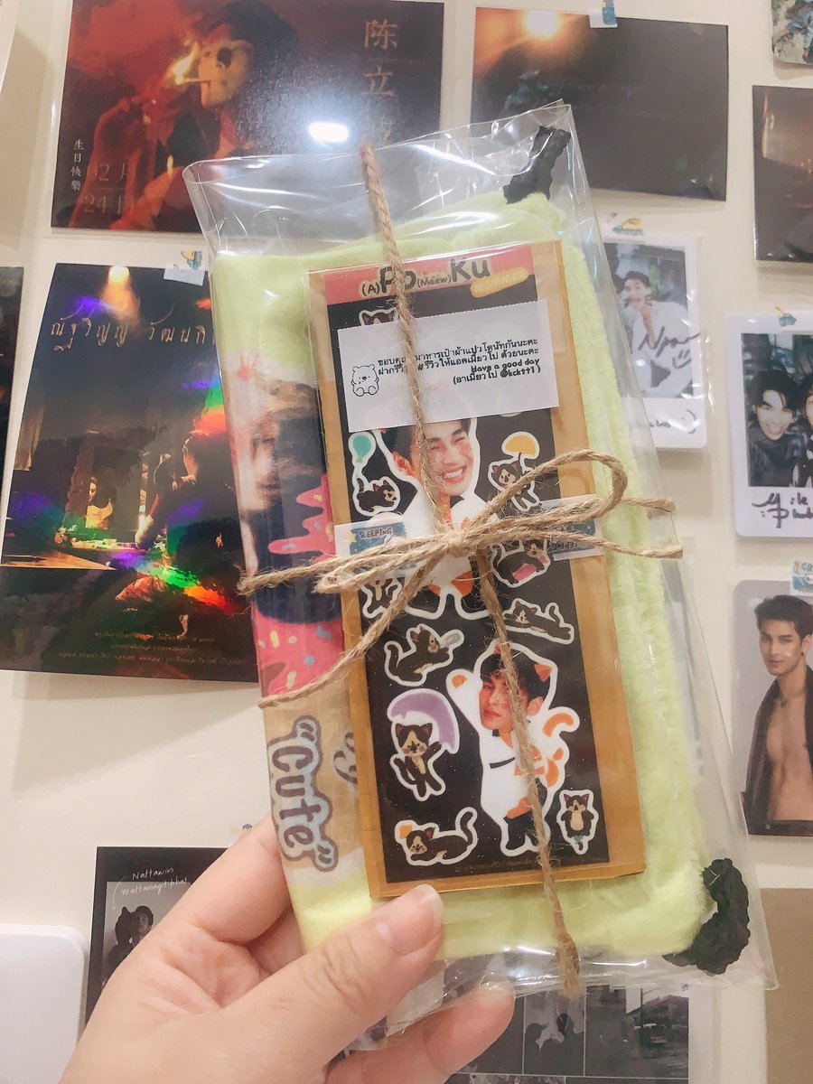 แจกถุงผ้าแปวโดนัทพร้อมติ้กเก้อโปกุมอมเม 1 รางวัล  เมื่อครบ 700k

รีทวิต+เมนชั่นติดแท็ก +เฟบ นะคะ  (ออกค่าส่งเอง20บ)   #LegendofSRICHANDxMileApo