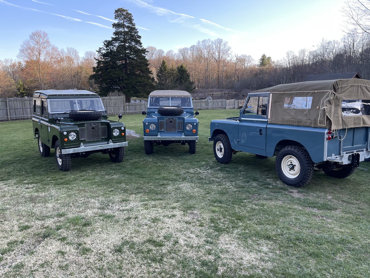 N_Am_Overland's tweet photo. 1970, 1968 and 1963 Series IIA Land Rovers

#mylandrover #serieslandrover #retrovehicle #classiccars #carphotograpghy #cars #vintagetrucks #britishcars #autos #classicauto https://t.co/7PP25ODKJC