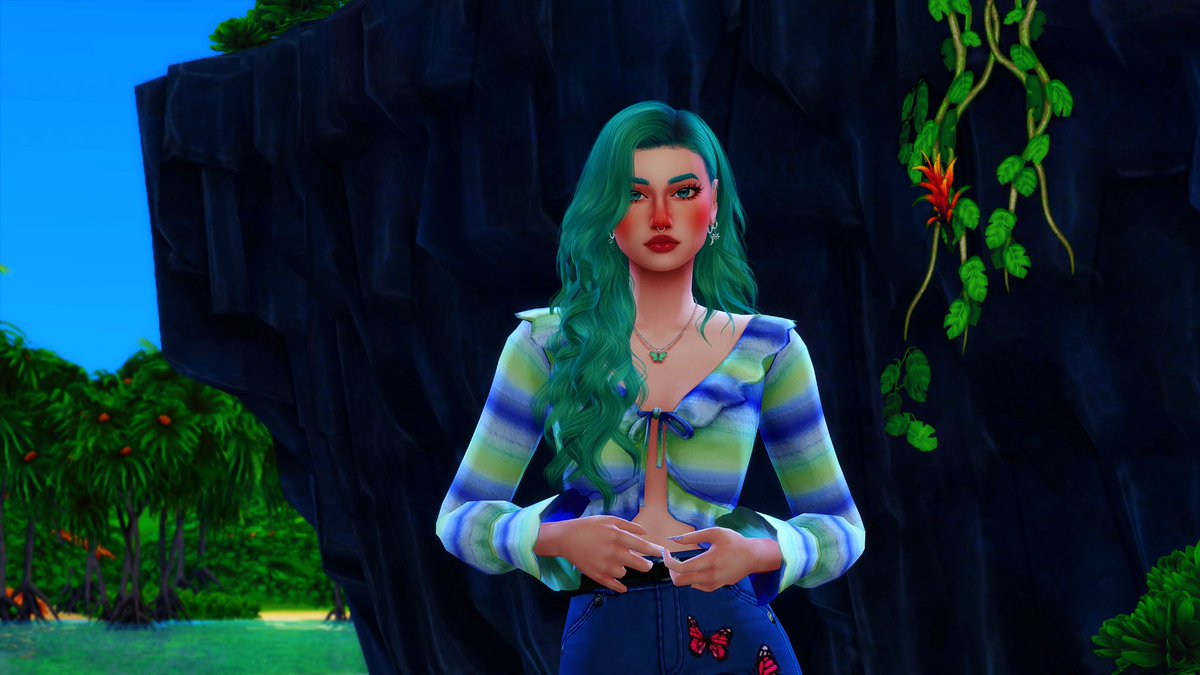 AliSimmer_'s tweet image. Andromeda Berry 🫐 , de otro planeta 💫