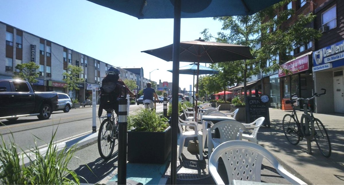 Bloor Street West Complete Street Extension Consultations April 12-13 - Let's Finish the Job #cycling #ebikes #cargobikes #safecycling #BikeTO #saferstreets #urbanmobility #TOpoli #VisionZero tinyurl.com/4jt7atvp