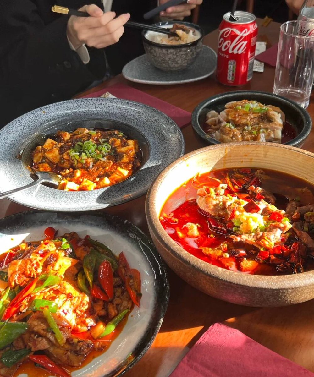 TuningAG's tweet photo. Food is something girl love🤤🤤 https://t.co/WrsAGf8sYl