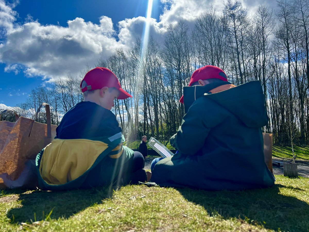 Karen Reid tweet media