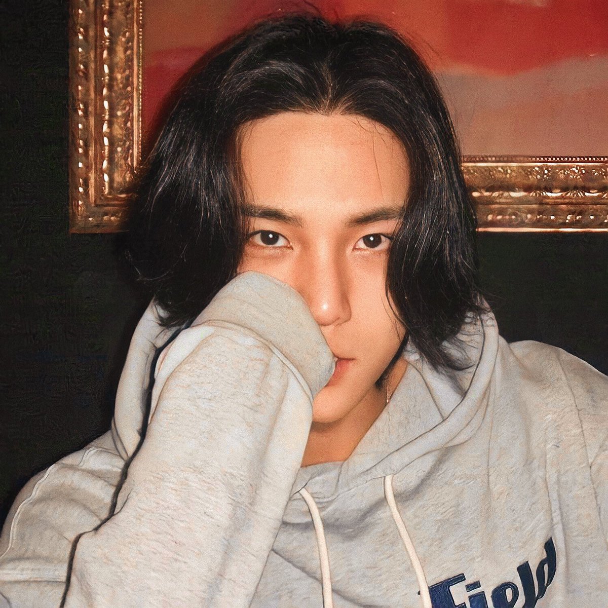 ︎ ︎
                     宮 治    —   04112023

               just a random photo dump. 

             ︎ ︎