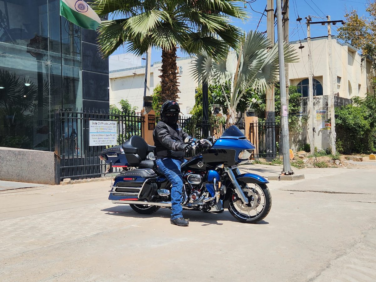 CapitalHarley's tweet photo. Congratulations Mr. Gaurav Gupta Sir on your upgrade to Harley-Davidson Road Glide Special. 

Team Capital &amp; Redfort wish you amazing miles ahead. 

Ride Hard 
Ride Safe 

#CapitalHarleyDavidson #HarleyDavidsonIndia #HOG #HarleyOwnersGroup #CapitalChapter #Harleyrider https://t.co/n9AiqTEQx8