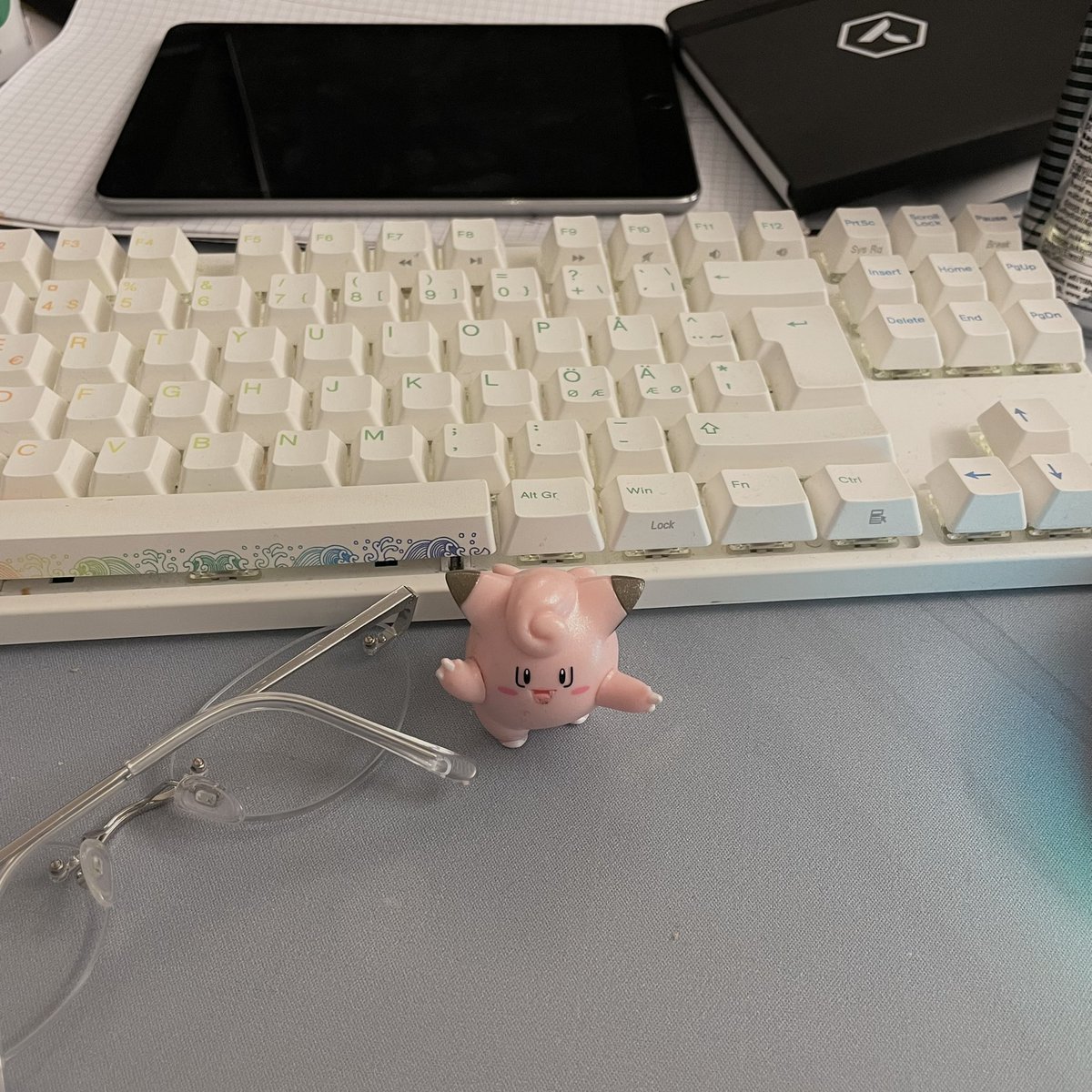 Turning 21 today🎈and launching my portfolio tomorrow 🎂woooooo #gamedev