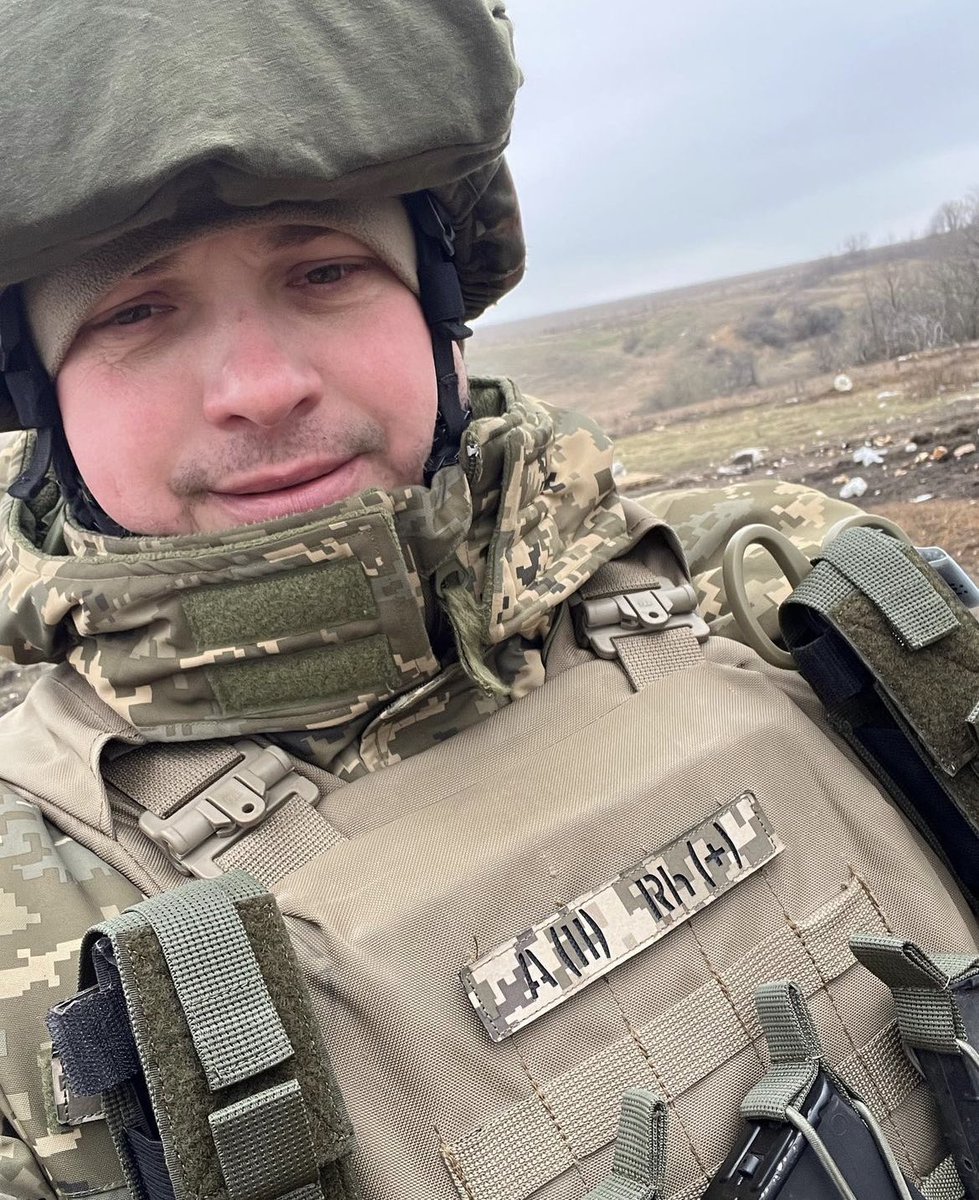 _Tymoshenko's tweet photo. Це Олександр з 53 бригади. Ми познайомились, коли їздили зі стендапом на Схід. Він відкрив збір на пікап і дуже хочеться допомогти його закрити. Долучіться вашим донатом та ретвітом.  

Пікап: https://t.co/Z5s7r59u1t https://t.co/6xNyhANrid