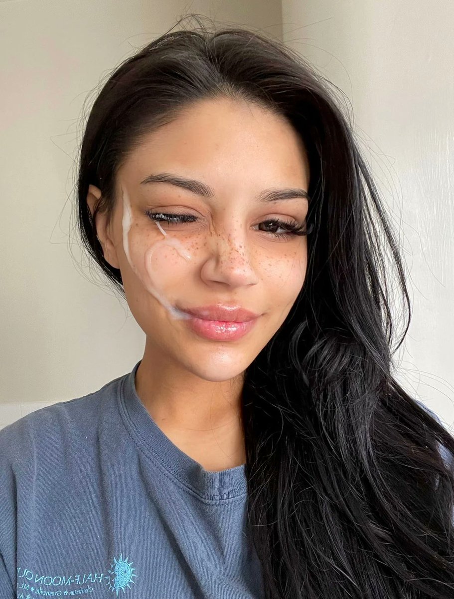 Only Cum Facial Pics On Twitter 96 Good To See Her Living Her Best