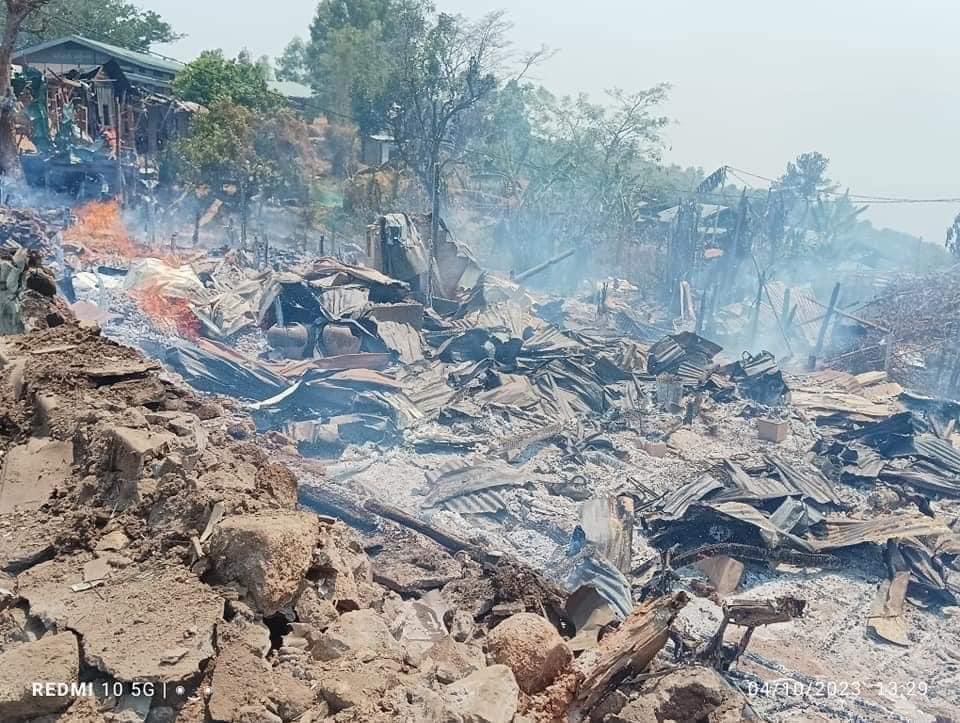 #BreakingNews 🇲🇲🥺

Today (11.4.2023),
At 8:11 a.m. Myanmar junta forces attacked a busy place of Pazigyi Village in Kanbalu Township by MI35 jet fighter.
Over 100 people were died in this attacking.

Let's pray for Myanmar
#SaveMyammar #democracy #peace #RejectMilitaryCoup