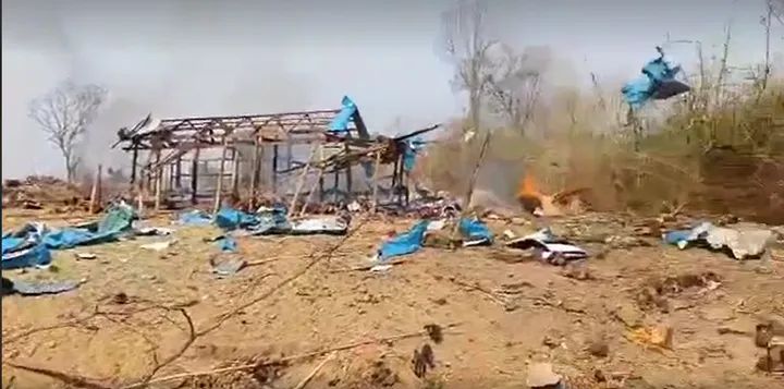 The deaths of three humanitarian workers are also reported since the junta-owned jet fighters ‘secondly’ dropped bombs over Pazi Kyi village in #Sagaing’s Kant Balu town at around 5:40-PM this evening. In also first airstrikes this morning, over 100 civilians were also massacred.