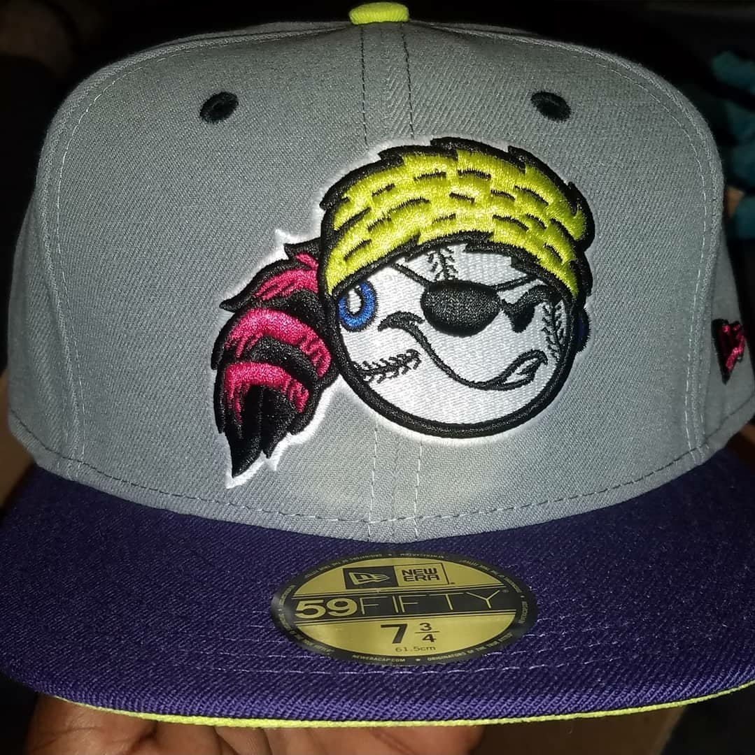 Dank1TheVandal's tweet photo. #NoSidepatchChallenge #Day15ofEverydayForMeMane #Duesday
#WestVirginiaPower #customhats #Strictlyfitteds #fittedsOnly #DopeLogosOnly #AccessibleExcellence #NOSIDEPATCHGANG https://t.co/XxjqFysYMq