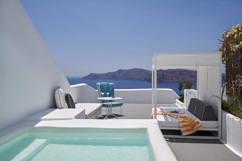 AliceTravelNJ's tweet photo. Katikies Kirini hotel in Santorini, Oia promises to bedazzle your senses with its exquisite setting and miraculous views to the Caldera. #greece #santorini #katikieskirini ##luxuryhotels #luxurytravel #travelgreece #visitgreece #visitsantorini #alicetravelagency #travelagent https://t.co/euNWvnDo2l