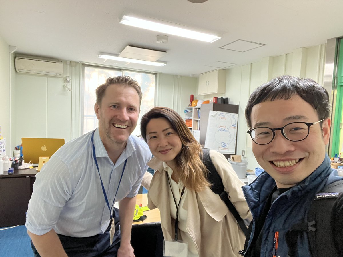 So wonderful to have a visit yesterday from the incredible <a href="/AkihiroFukutani/">Akihiro Fukutani</a> and Prof. Ikuho Kochi from Kanagawa University to discuss possibilities for Compassionate Systems research and capacity building in Japan. @TISlearns <a href="/systemawareness/">Center for Systems Awareness</a> <a href="/ku_official/">神奈川大学 （公式）</a>