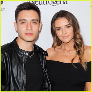 SampsonDrake2's tweet photo. #WCW my best friend, my daily inspiration and above all the love of my life my gorgeous wife @RyderParkerRP https://t.co/M7cqA71Ct3