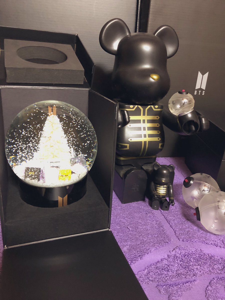 ayubasil's tweet photo. スノードーム。すごく綺麗❄️
#MERCHBOX10 https://t.co/egeQDDykYN