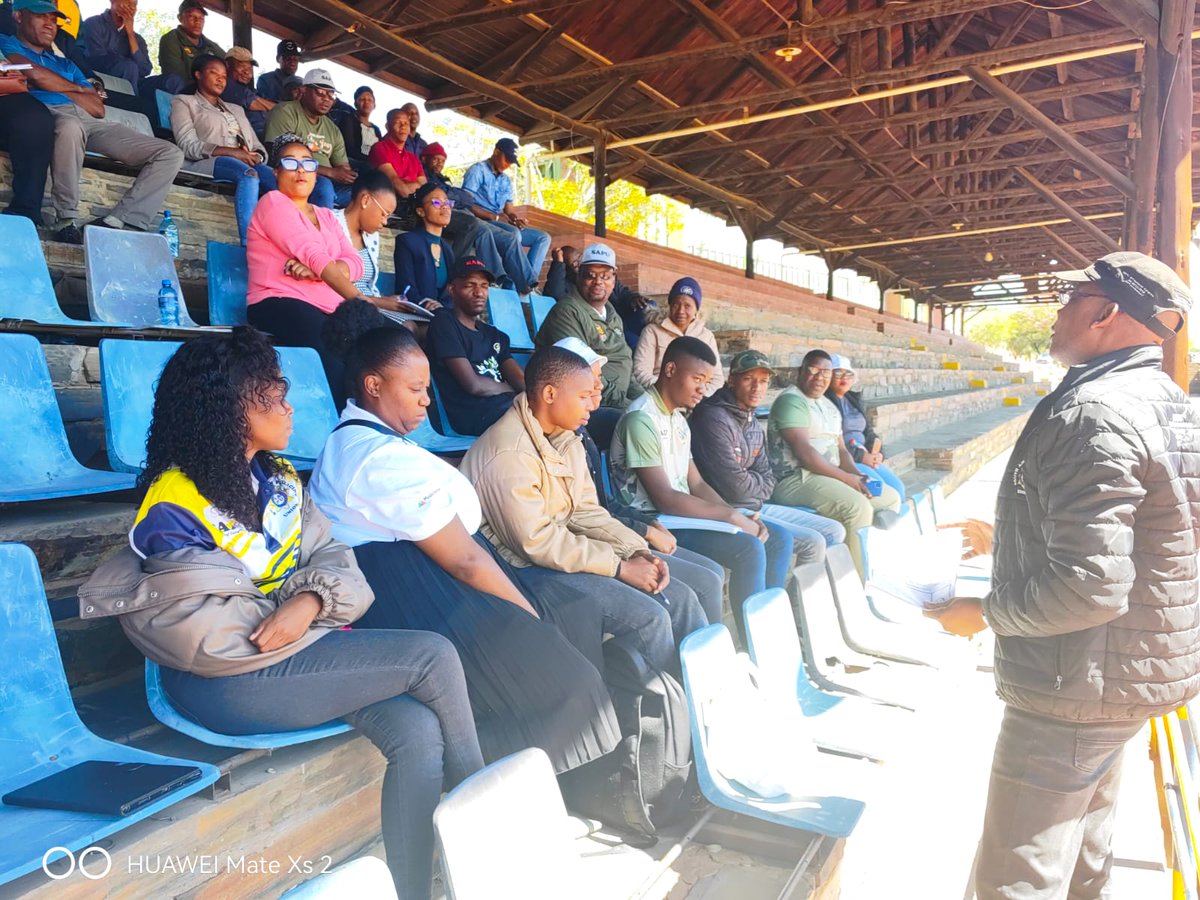 wearesapu's tweet photo. Mass meeting of workers in the Tshwane SAPS Academy giving feedback on PSAP Incorporation into the police Act and other related matters of the workers.
#SAPUCARES #protecttheprotector https://t.co/EPDwivNpiU
