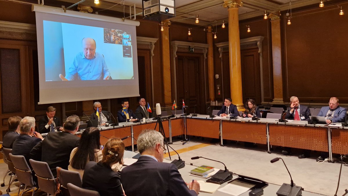 MarkDietzen's tweet photo. Happening now: @IRIglobal & @LRSeimas #BEIPTI forum: "Expansion of the EU. Sweden's Presidency of the EU Council- a Chance for Historic Achievements." Important discussion on #EU accession for #Ukraine & #Moldova. Thanks @Sverigesriksdag for hosting & @NEDemocracy for its support https://t.co/aYXNw9emUZ