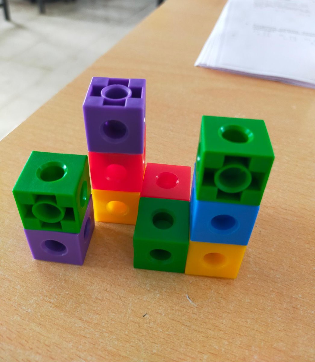 YuvaklO's tweet photo. Eş küplerle yapılar oluşturduk 🥳
#matematik #etkinlik #eşküpler #birimküp #okul #sinif #köyokulu
@skaygusuz @Erzurum_Mem @suatsefil @MemTekman https://t.co/wyqAY2VJ5r
