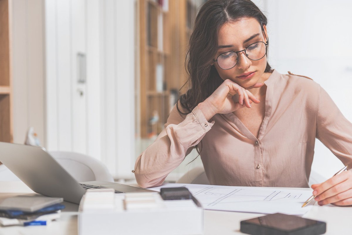 SKDixon12345's tweet image. Don't be held back by a traditional career path - embrace your curiosity! Try new things, keep exploring, and enjoy the freedom of multiple career options. #careercuriosity #embracetheunknown #multiplesourcesofincome u.eblz.co/wDXHgbJtP3