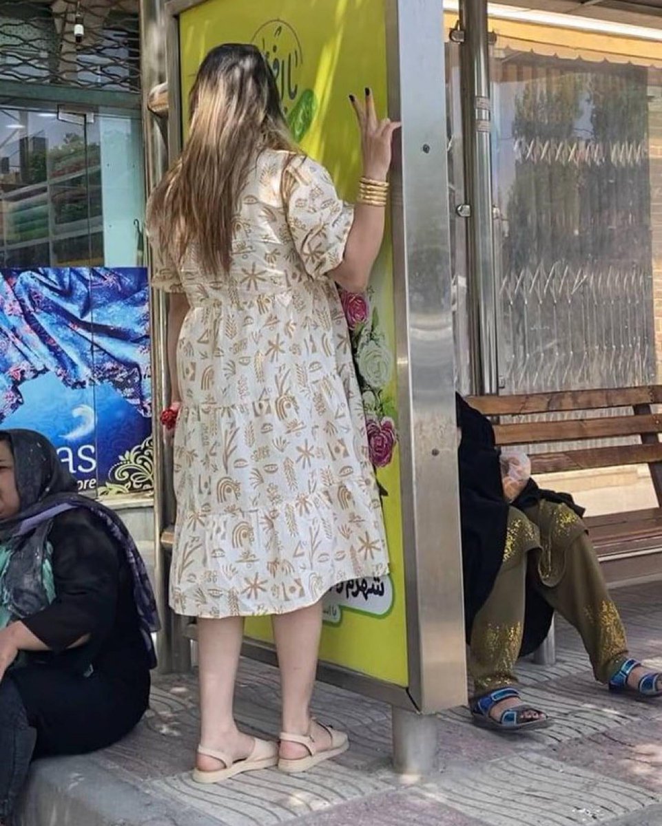 Holly Dagres tweet media