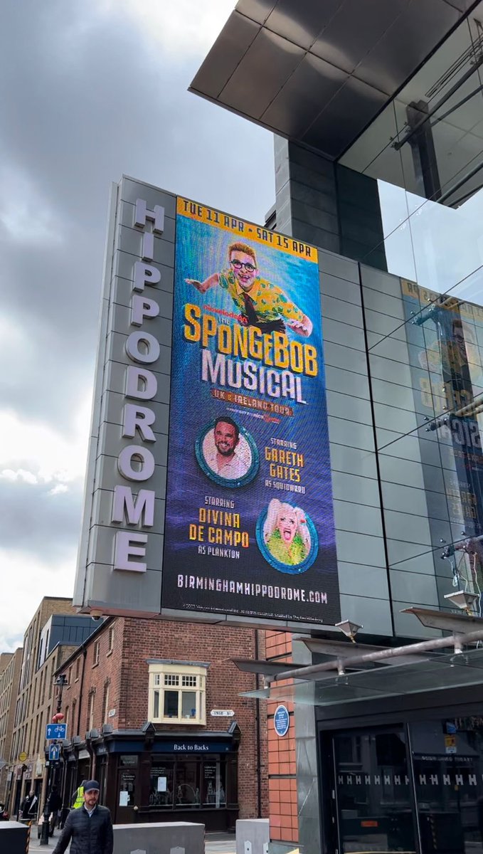 It is time to make waves in Birmingham - where the sensational <a href="/Gareth_Gates/">Gareth Gates</a> will be making his Squidward debut! 🌊👏

#SpongeBobUKTour