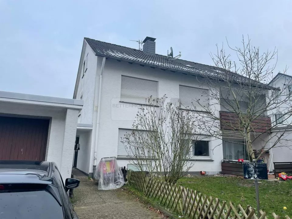 #Mehrfamilienhaus #zuverkaufen #Werther #NordrheinWestfalen #Nrw #Detmold #KreisGütersloh #Deutschland #reedb
MEHRFAMILIENHAUS MIT DREI WOHNEINHEITEN Dieses Mehrfamilienhaus befindet..   reedb.com/ad-1036490-wer…