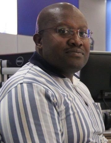 SAfmRadio's tweet image. [ON AIR] Welcome to the #TuesdayTakeOver edition of the #SAfmViewPoint with @songezomabece

Tonight, we joined by Dr Sithembiso Bhengu of @ChrisHaniInst. Here is how you can connect:

Call Us: 086 000 2032 | SMS: 41391 (charged at R1,50) | WhatsApp: 061 410 4107