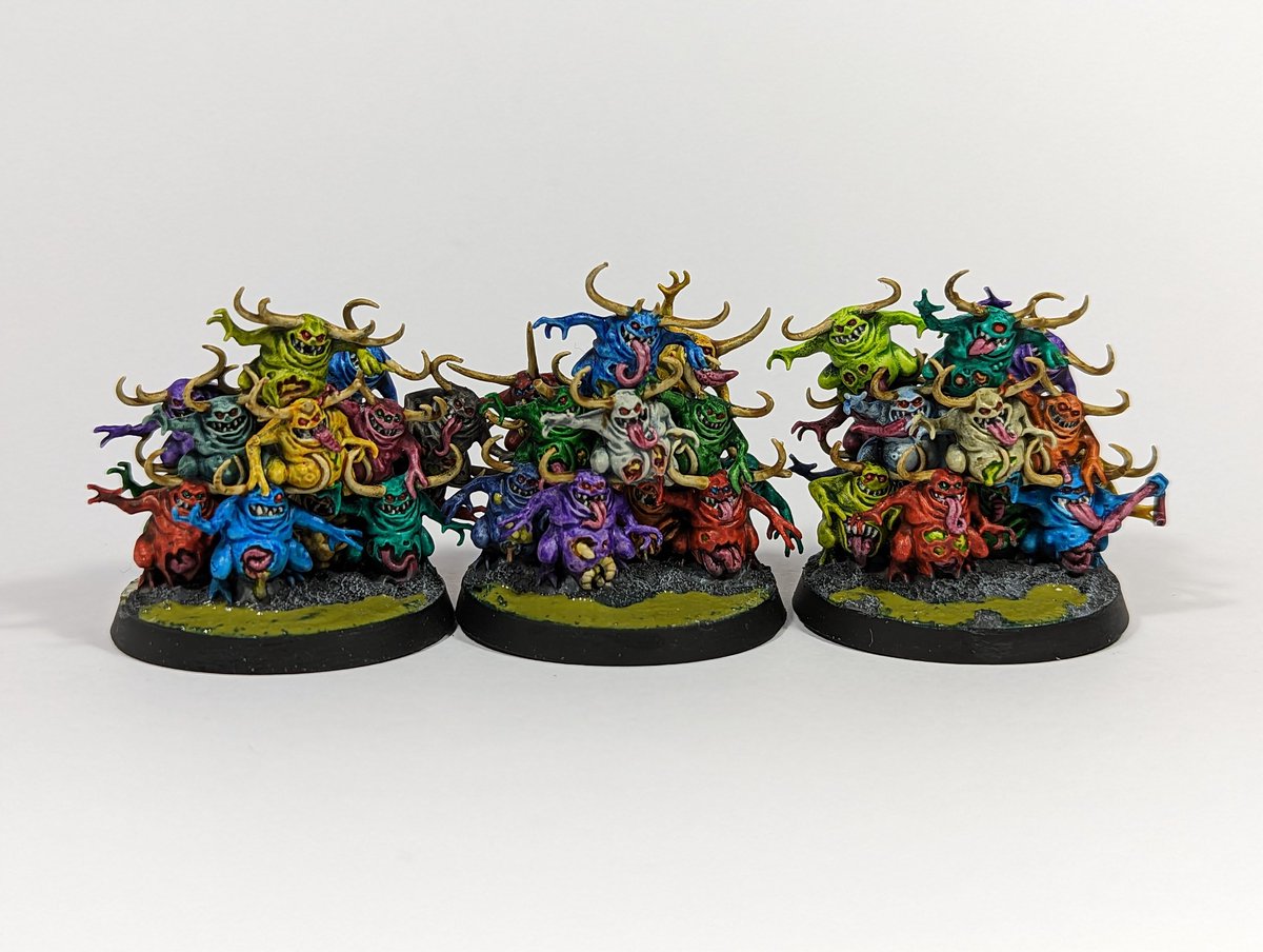 SamHollings's tweet photo. @warhammer Every colour i had! https://t.co/Ow9FACJbiU
