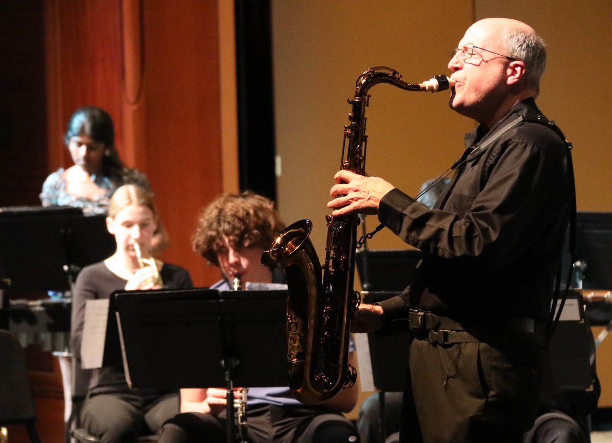 The Spring Concerts continued last night with a performance by the jazz band. Songs included “A Horse With No Name,” “All Star,” “Freedom.” The concert concluded with a performance of “Let's Get Loud”that included a tenor saxophone solo by retiring music teacher Robert Carter.