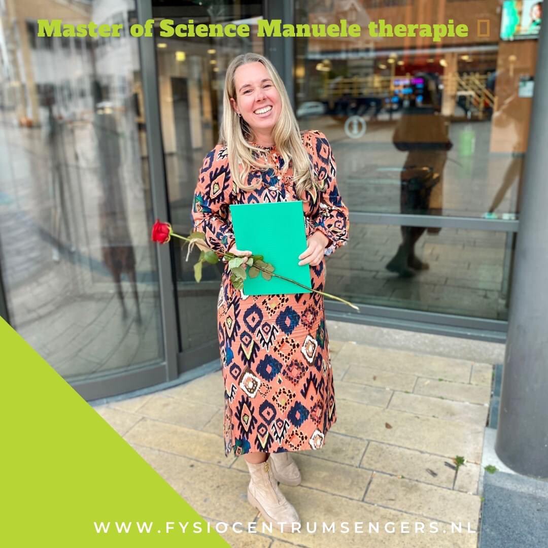 Bij deze feliciteren we onze collega Vieenna met het behalen van haar diploma als Master of Science Manuele therapie. 
Een fantastische prestatie waar we als praktijk trots op zijn.  

#diploma #geslaagd #masterofscience  #mastermanueeltherapeut