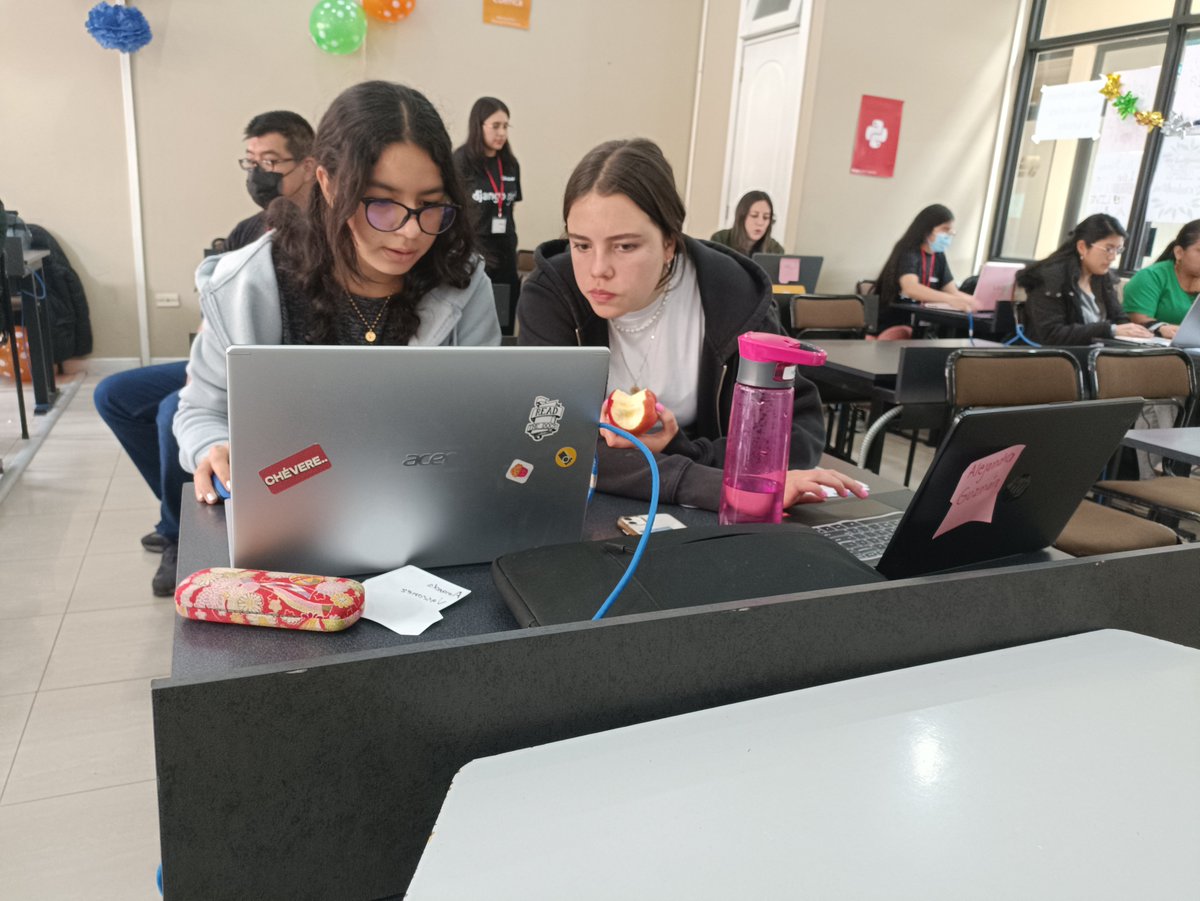 Python Ecuador tweet media