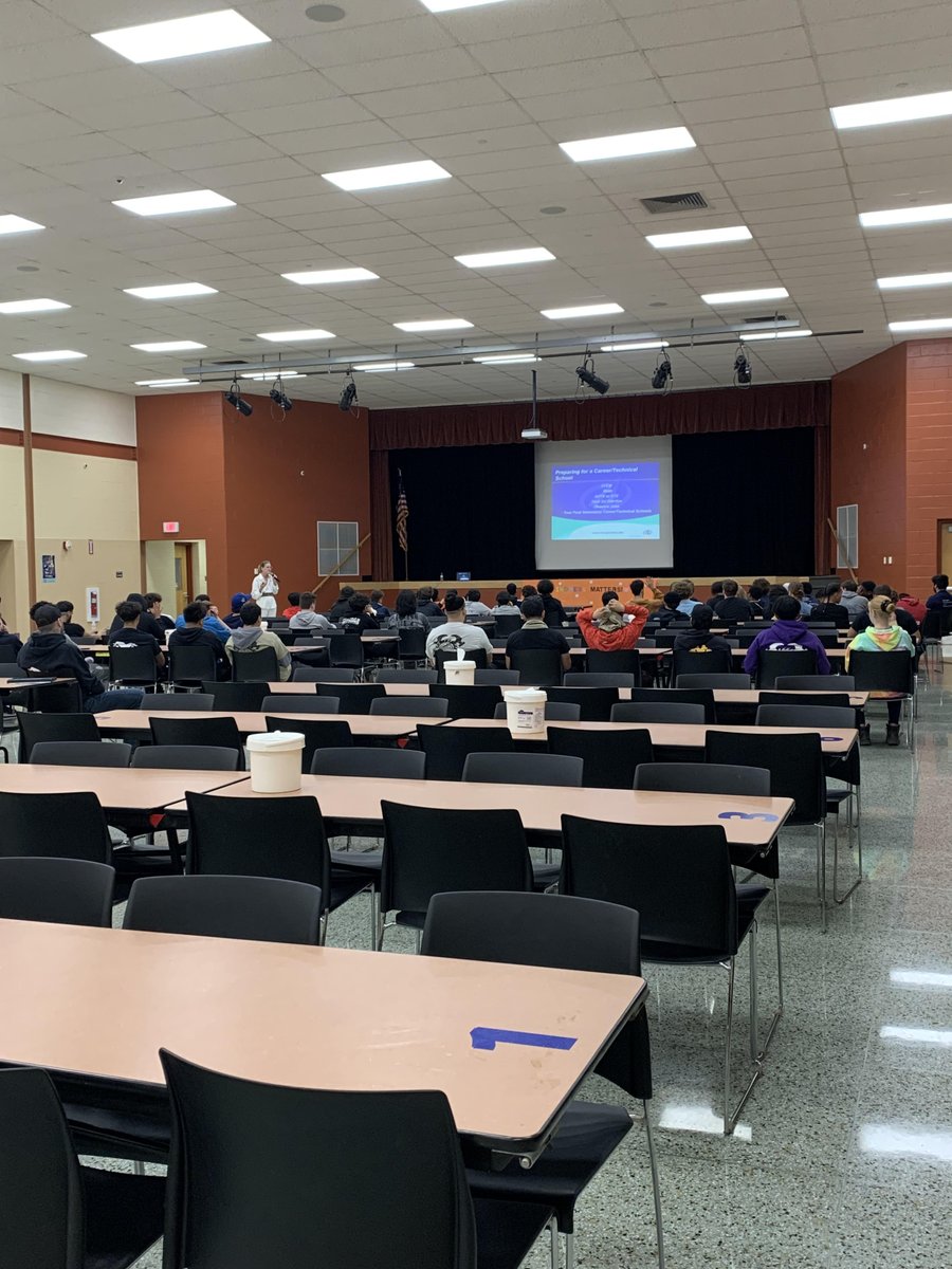 RdgMuhlCTC's tweet image. Thank you to @TriangleTech1 for visiting RMCTC today!

Triangle Tech offers small class sizes (25 or less students), which helps better prepare students for their future careers.
#rmctc #triangletech #postsecondaryeducation #technicalschools