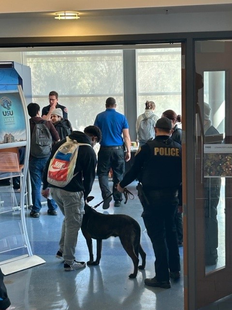CSUSMpolice's tweet image. Thanks to all that joined UPD and San Marcos Fire at the USU Commuter Lounge today. We appreciate your questions and support. #CSUSMpolice #SMFD