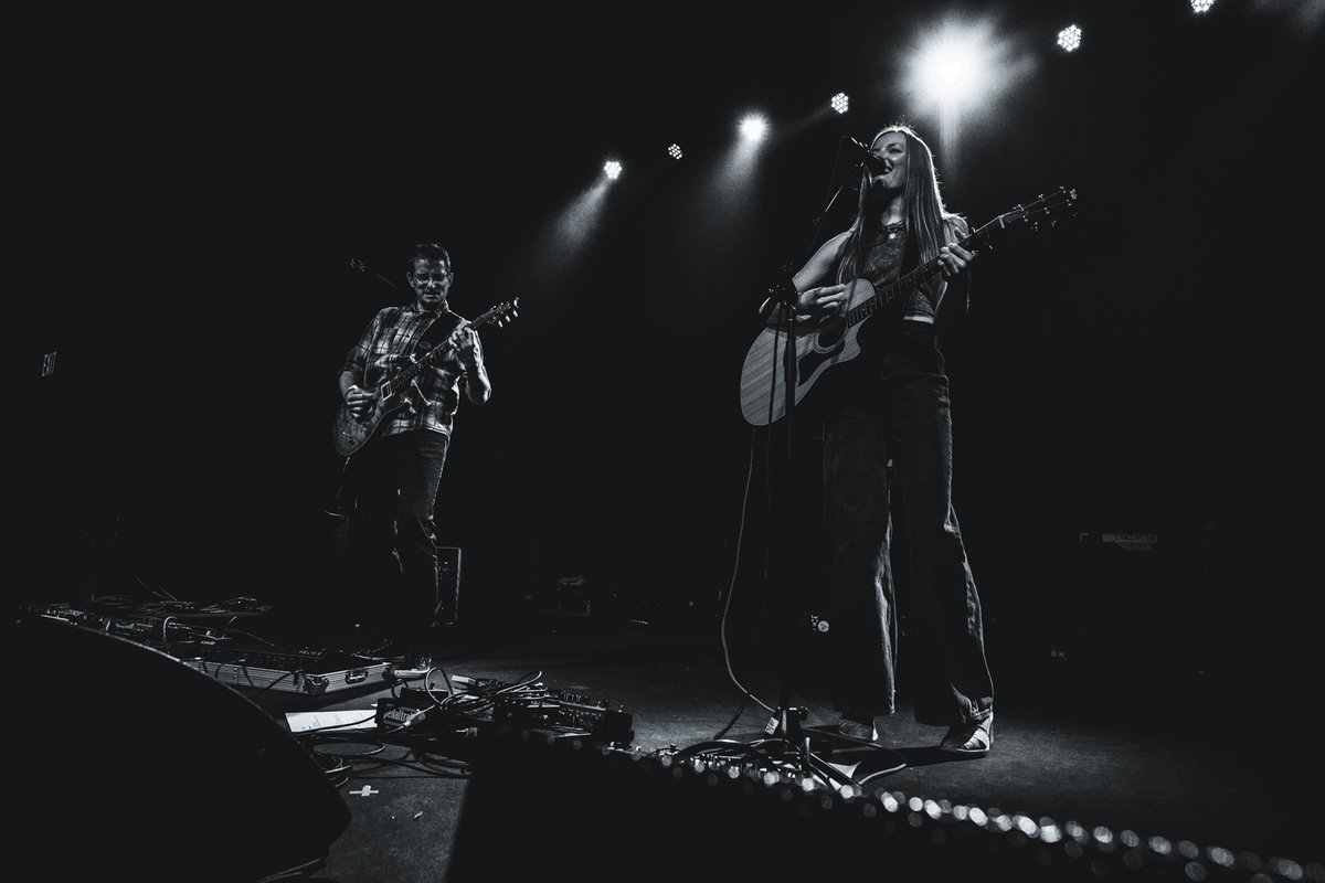 taylorshaemusic's tweet photo. 4.6.23โก๏ธthanks for having me @Aggie_Theatre and to all who came out to the show !! such an honor to open for the amazing @ajleebluesummit & Jake Leg ๐ซถโจ
๐ท Grayson Reed
#livemusic #fortcollins #focomusic #altcountry #americana https://t.co/Q5oWxfpMV7
