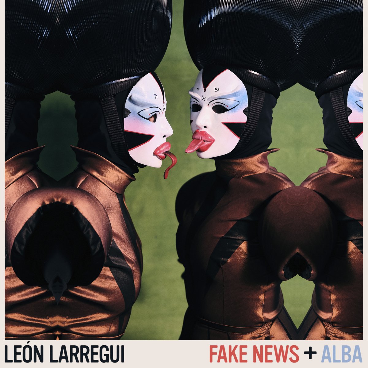 LeonBenLarregui's tweet photo. 2 canciones nuevas!!! Fake News + Alba- 13 de abril, 6:00 PM CDMX
Pre-guarda en https://t.co/qDrQbaeum9

portada:
art film- Orly Anan 
foto- Noel Higareda
adaptación de arte- @frau_franz https://t.co/u8kzx23IkW