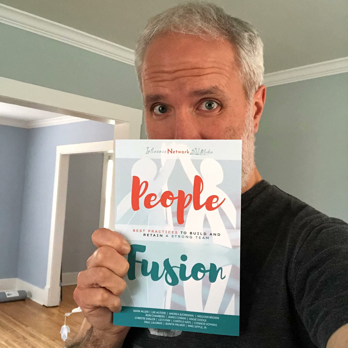 HarmonyInsights's tweet photo. The only thing better than having my own copy of a new book by @HRPaul49, @christie_engler, @mikesipplejr, and others (with foreword by @sbrownehr) is having that very copy autographed by the #HRphilosopher himself! #hrcommunity #peoplefusion https://t.co/J2S2haTm7h