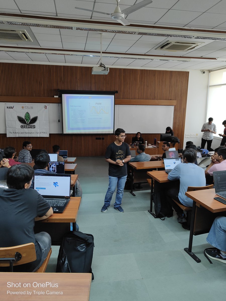 KunalKSahoo's tweet image. Excited to share my experience of taking a hands-on workshop on "Arduino 101" organized by Cretus! Taught 100+ students about basic signal processing, PWM, and using I/O of Arduino. Thanks to Cretus for making it a huge success! #Arduino101 #HandsOnWorkshop #STEMEducation