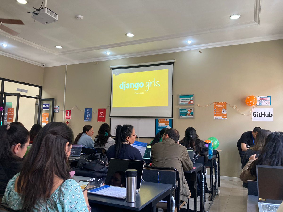 Python Ecuador tweet media