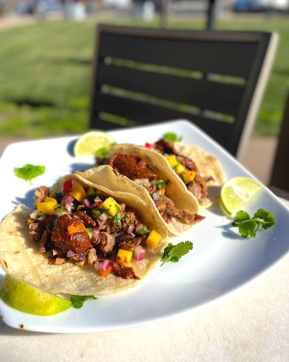 StHelenaCA's tweet photo. Is Tuesday really complete without tacos? In case you haven’t heard, @garyswine’s Taco Tuesday creations are taking #MyStHelena by storm. Shrimp, pork, chicken, you name it. We know what we’ll be having for lunch today! 

https://t.co/3Gypf7jahX https://t.co/jpPElZKeAq