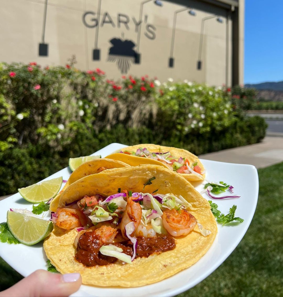 StHelenaCA's tweet photo. Is Tuesday really complete without tacos? In case you haven’t heard, @garyswine’s Taco Tuesday creations are taking #MyStHelena by storm. Shrimp, pork, chicken, you name it. We know what we’ll be having for lunch today! 

https://t.co/3Gypf7jahX https://t.co/jpPElZKeAq