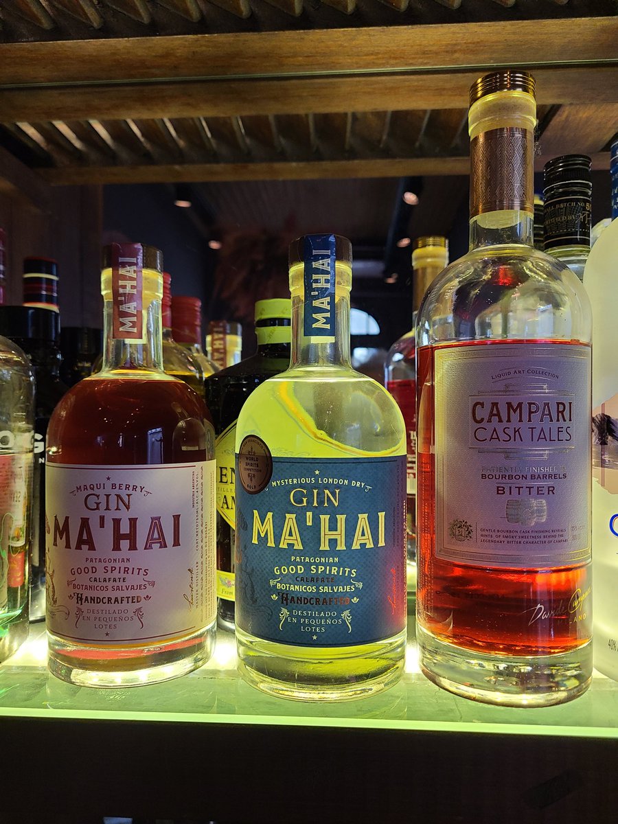 TheGinPlace_Ar's tweet photo. Ya podes encontrar los Gin Mahai en el exclusivo restó de Ezequiel Gallardo, @Treintasillas
Y mira la edicion aniversario de Campari @CampariARG finalizado en barrica de bourbon.
#Gin #Mahai #TreintaSillas https://t.co/RSJGcX5odo